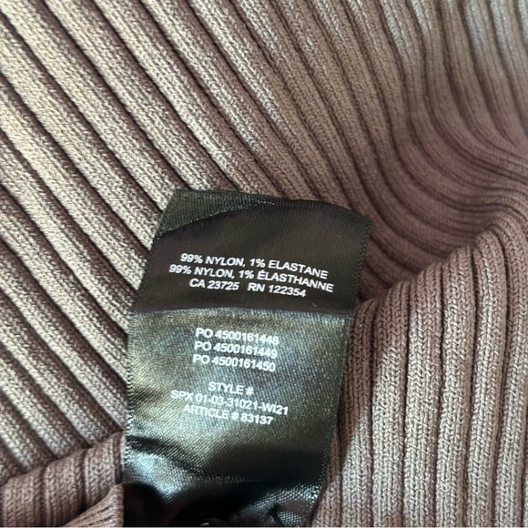 Aritzia Babaton Sculpt Knit Tie-Back Longsleeve in Grey - Picture 9 of 9